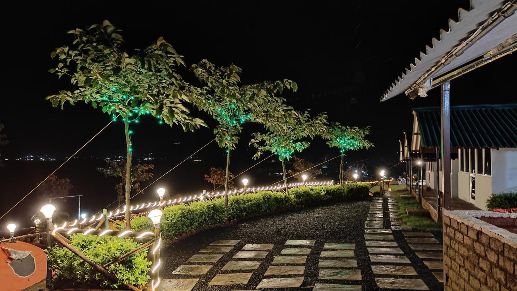 Shelby Pawana Lake Cottages & Camping Tents Lonavala Dış mekan fotoğraf