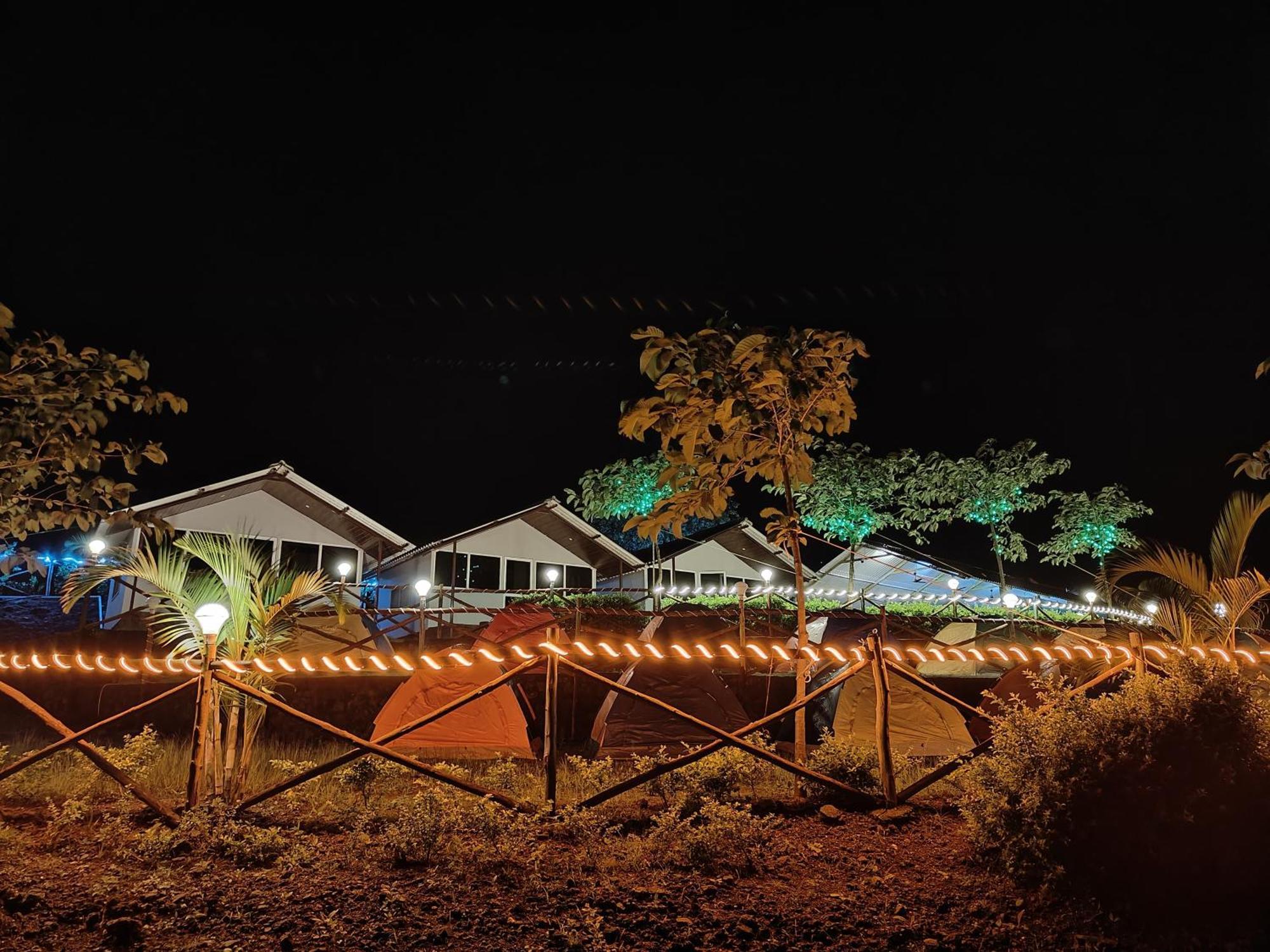 Shelby Pawana Lake Cottages & Camping Tents Lonavala Dış mekan fotoğraf