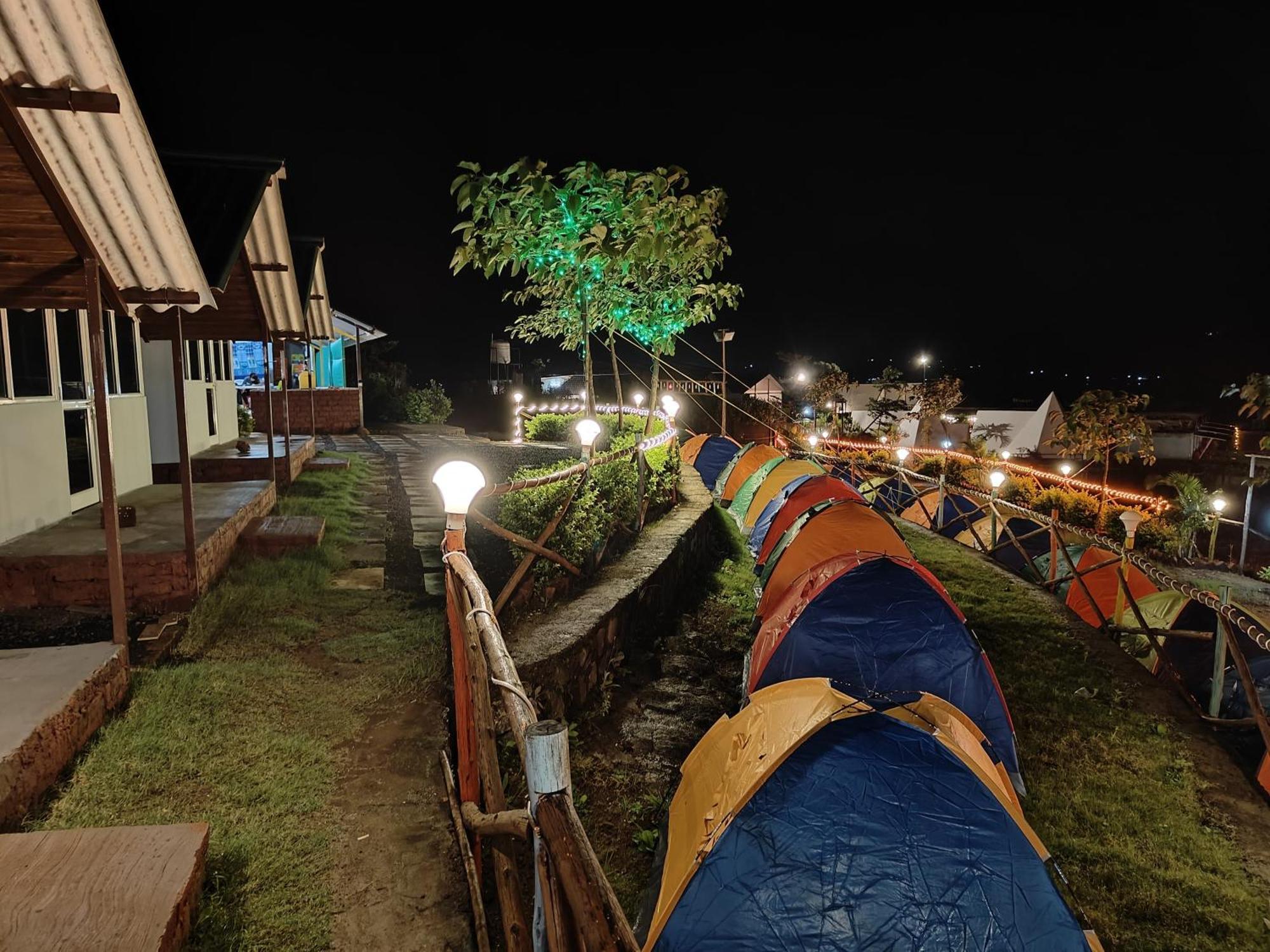 Shelby Pawana Lake Cottages & Camping Tents Lonavala Dış mekan fotoğraf