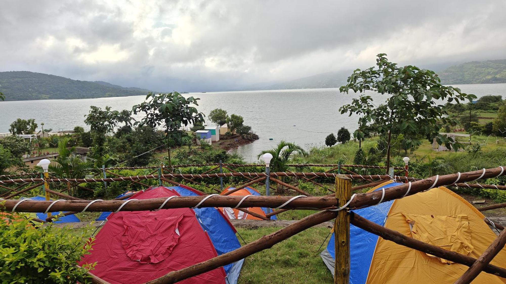Shelby Pawana Lake Cottages & Camping Tents Lonavala Dış mekan fotoğraf