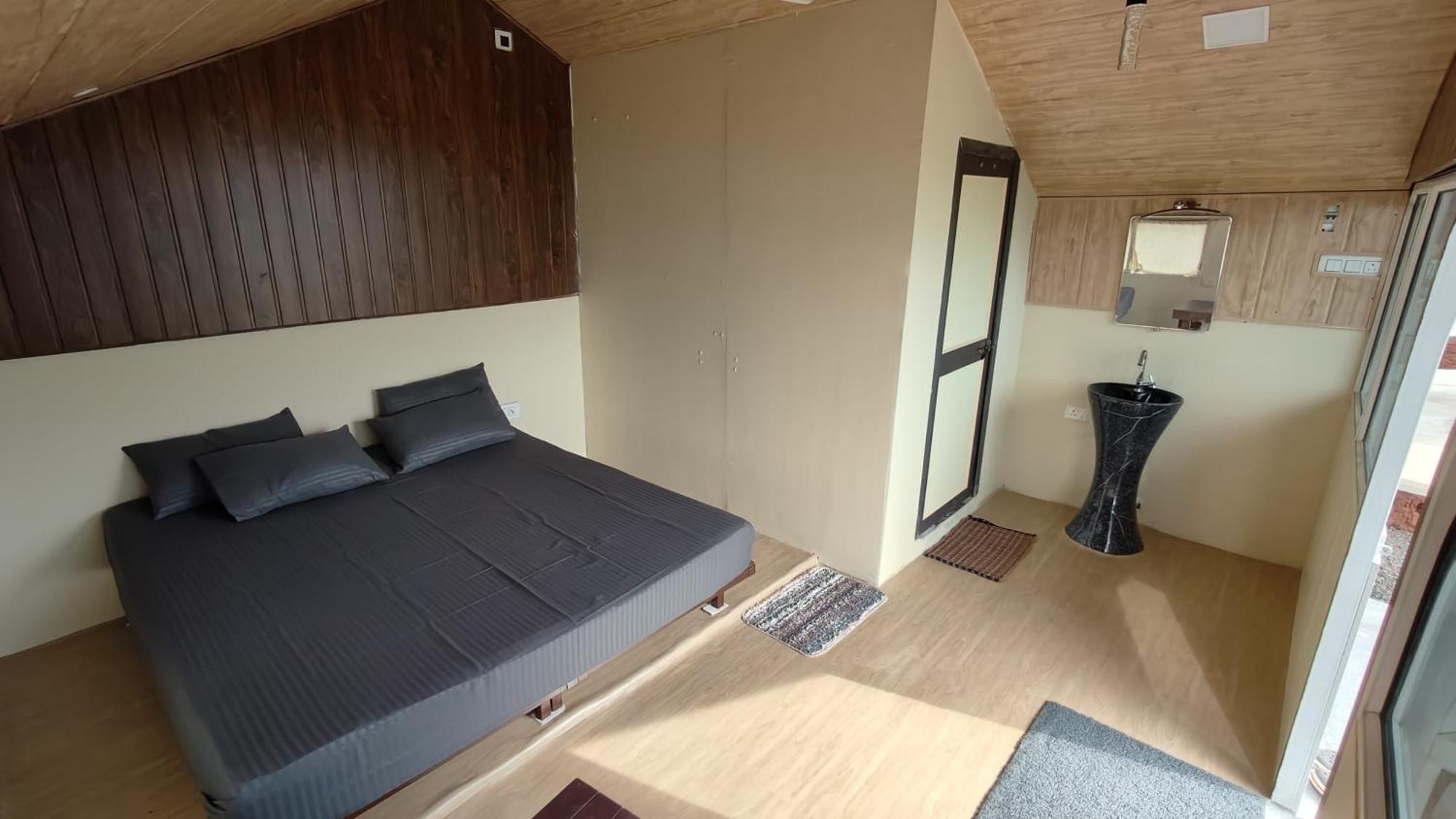 Shelby Pawana Lake Cottages & Camping Tents Lonavala Dış mekan fotoğraf