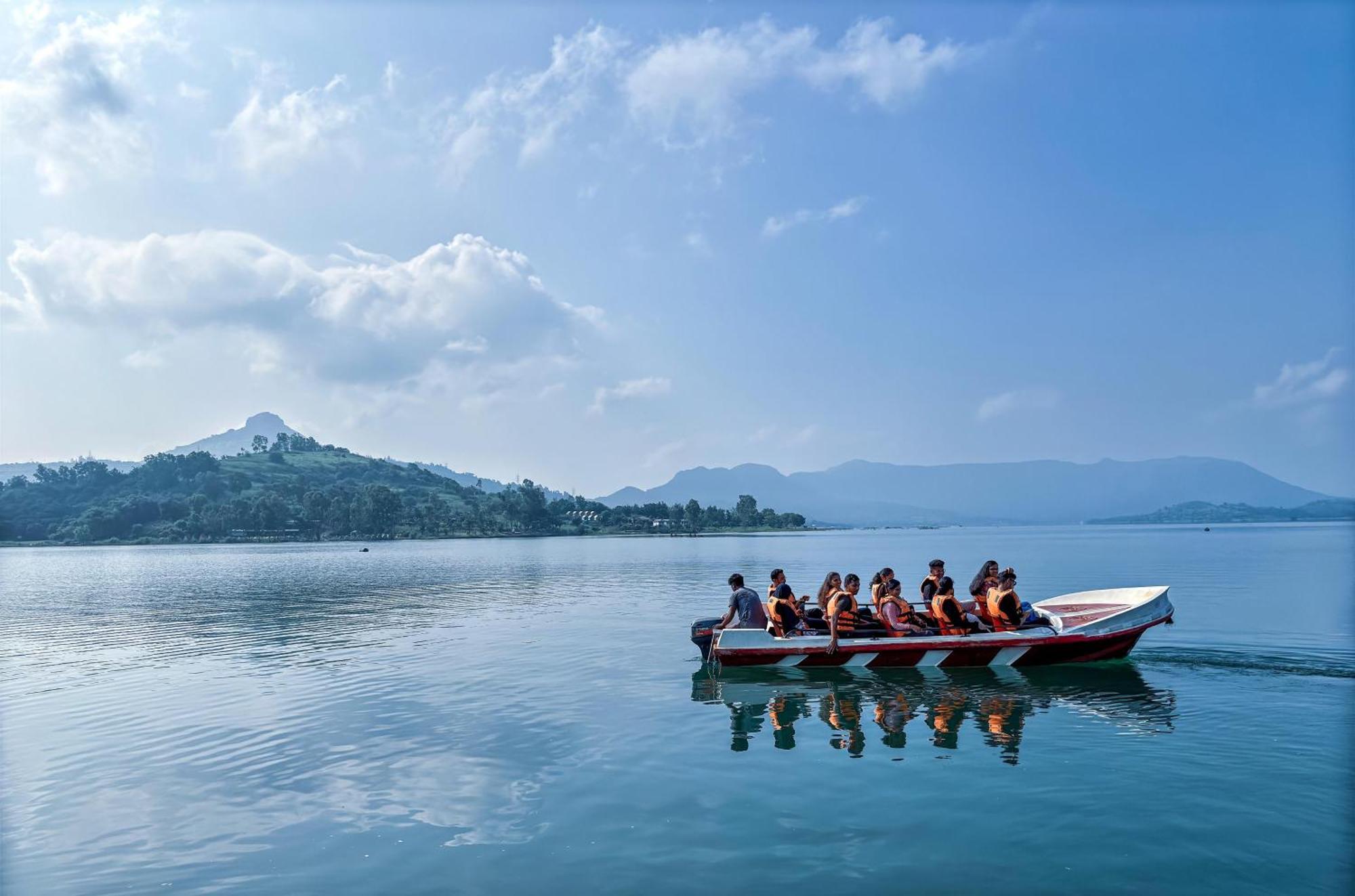 Shelby Pawana Lake Cottages & Camping Tents Lonavala Dış mekan fotoğraf