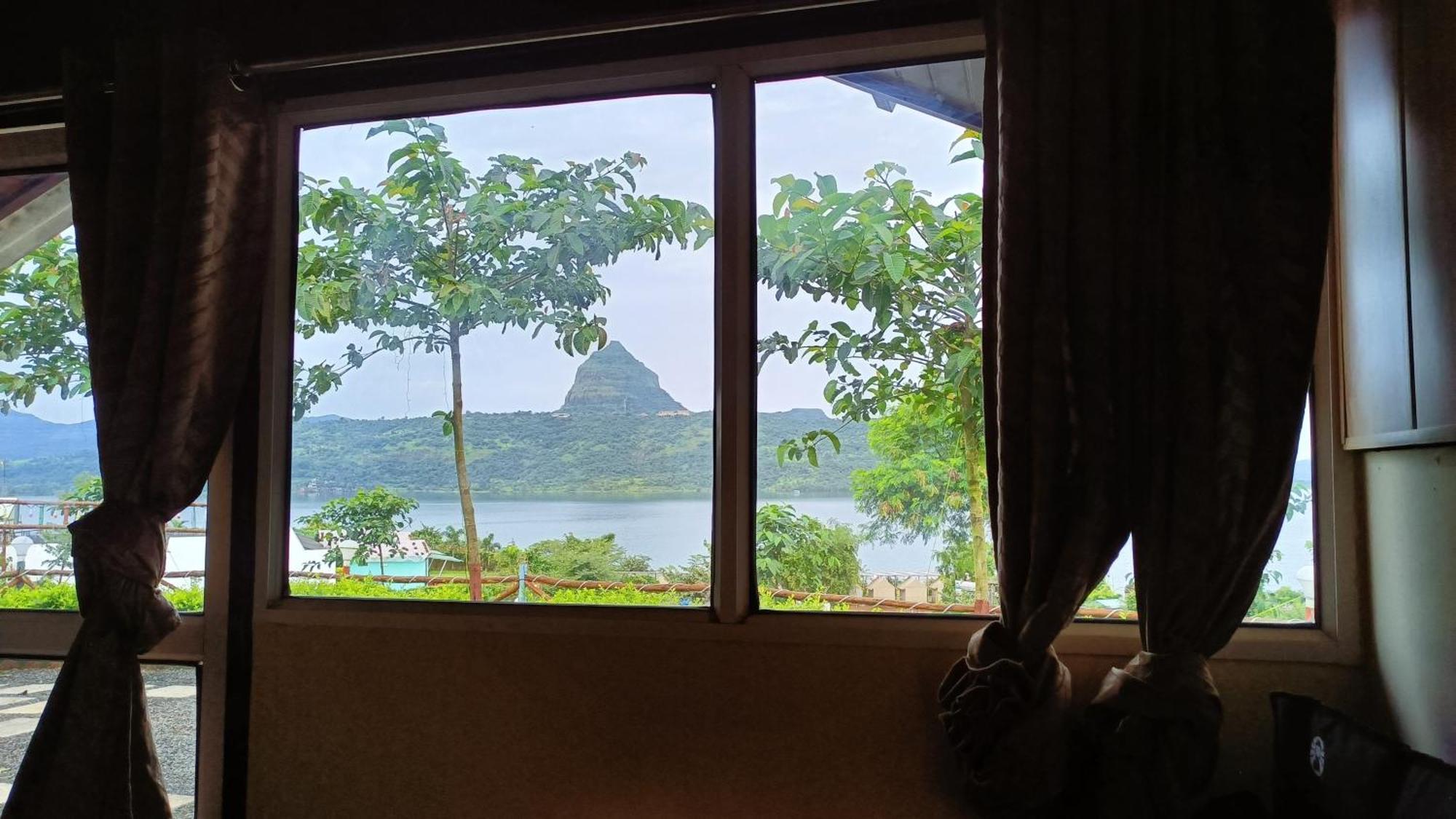Shelby Pawana Lake Cottages & Camping Tents Lonavala Dış mekan fotoğraf