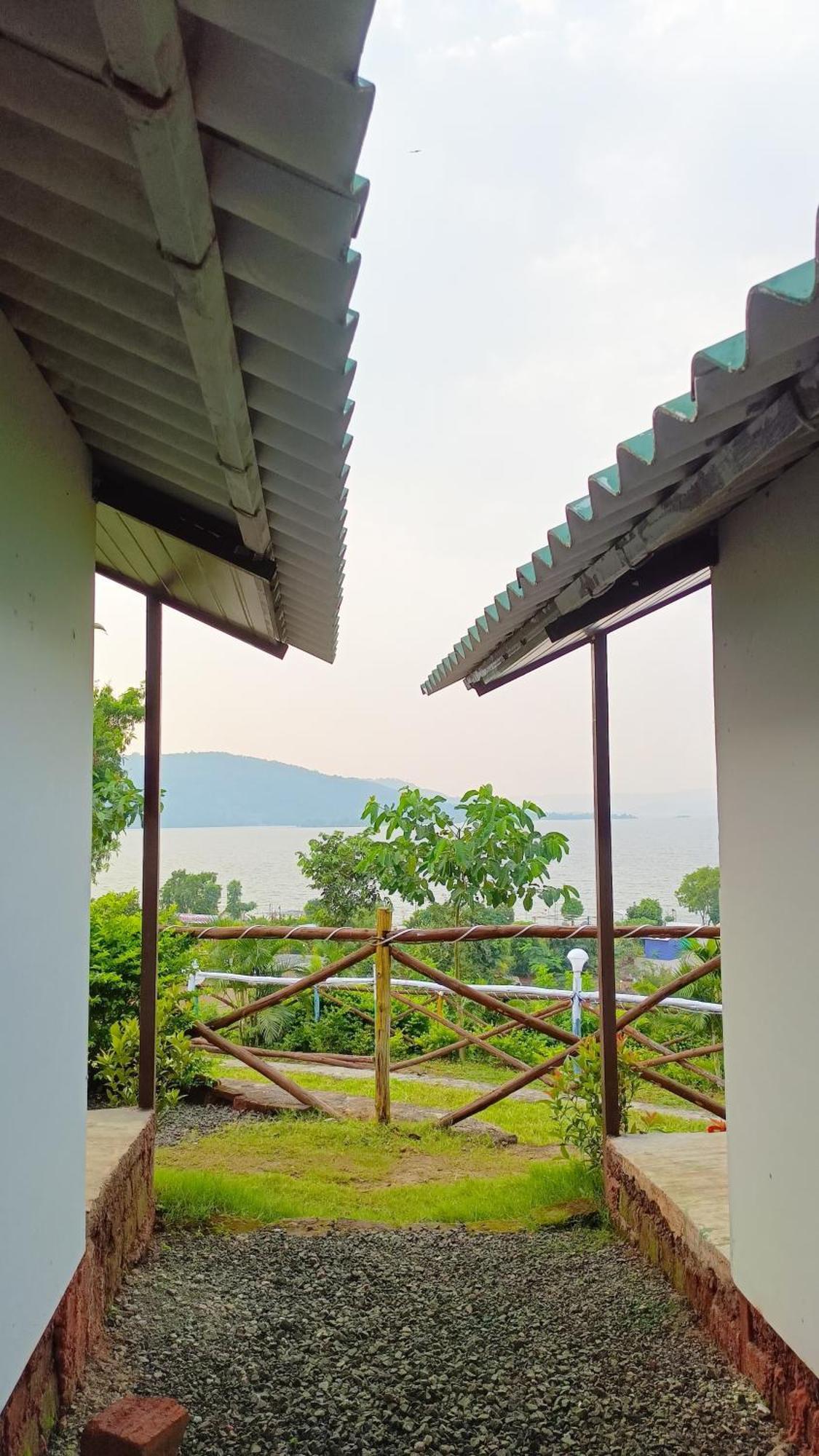 Shelby Pawana Lake Cottages & Camping Tents Lonavala Dış mekan fotoğraf